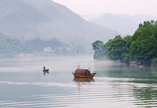 蕪湖市生態(tài)環(huán)境局黨建引領(lǐng)共護(hù)一江碧水